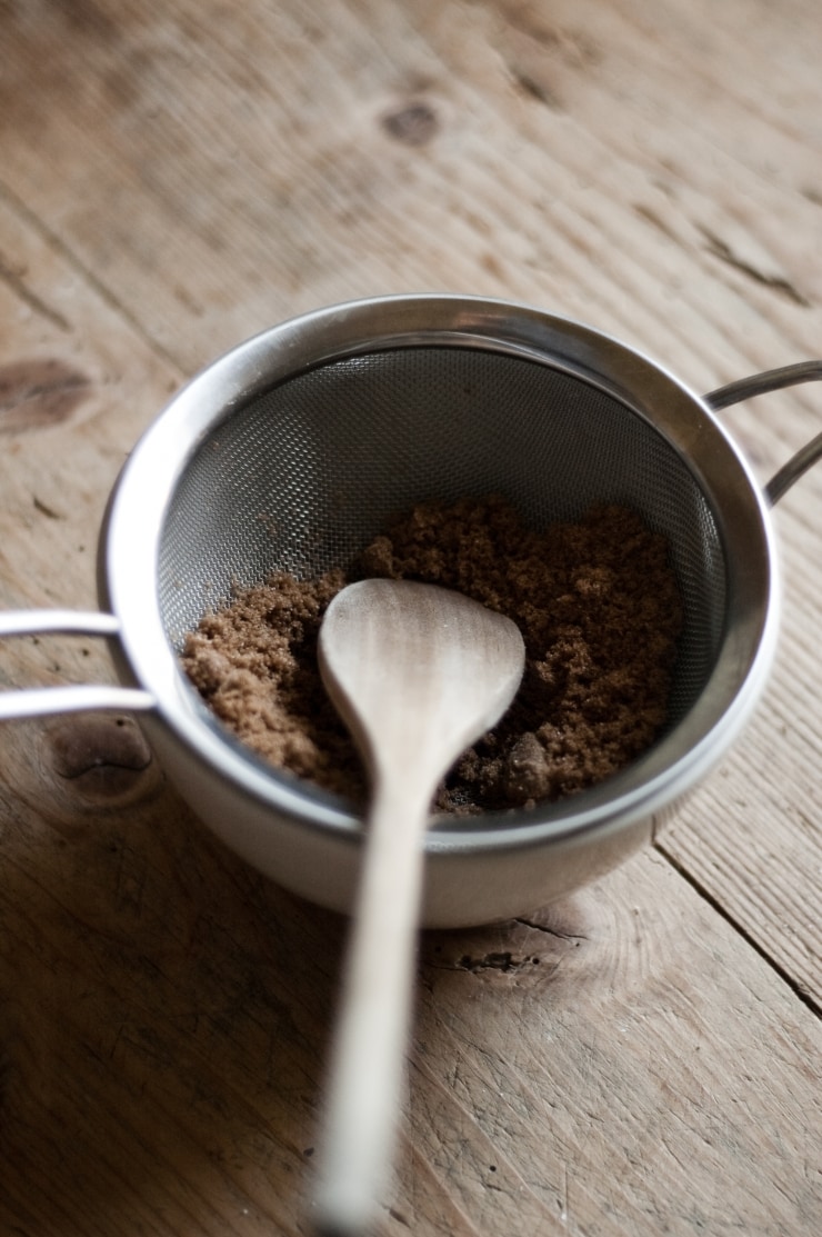 Muscovado Sugar in Sieve