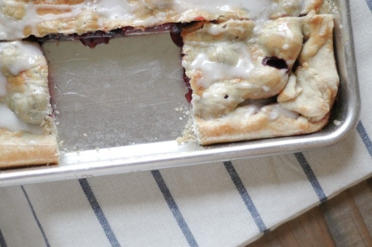 Sweet and Sour Cherry Slab Pie Recipe| sophisticatedgourmet.com