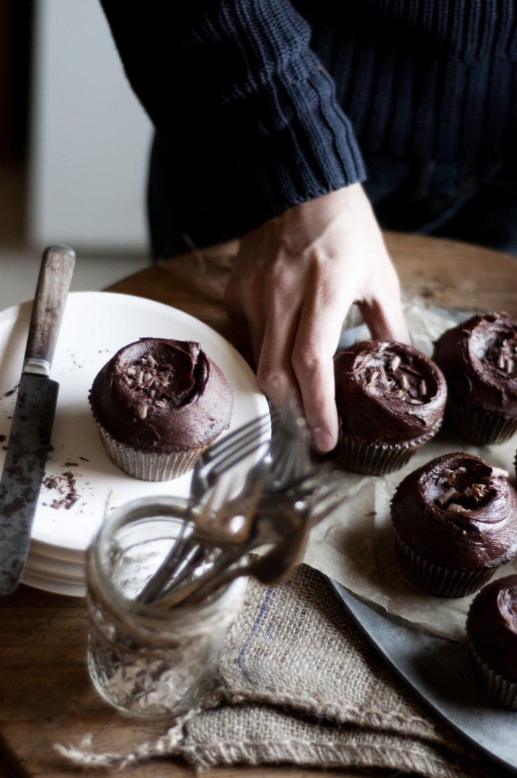 Moist Chocolate Cupcakes With Chocolate Buttercream Frosting