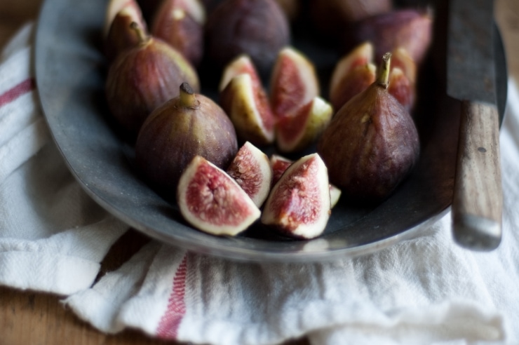 Fig Tarts Recipe | sophisticatedgourmet.com