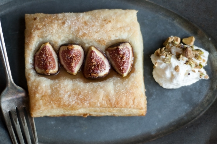 Fig Tarts Recipe | sophisticatedgourmet.com