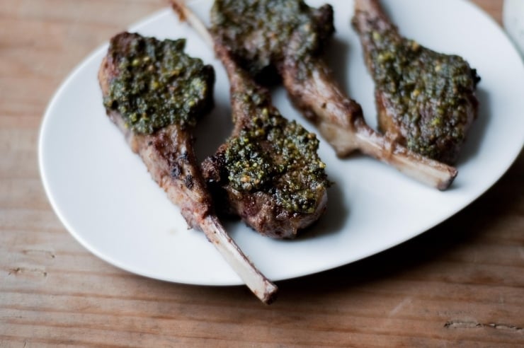 Pistachio, Mint & Spice Crusted Lamb Chops Recipe | sophisticatedgourmet.com