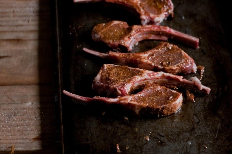 Pistachio, Mint & Spice Crusted Lamb Chops Recipe | sophisticatedgourmet.com