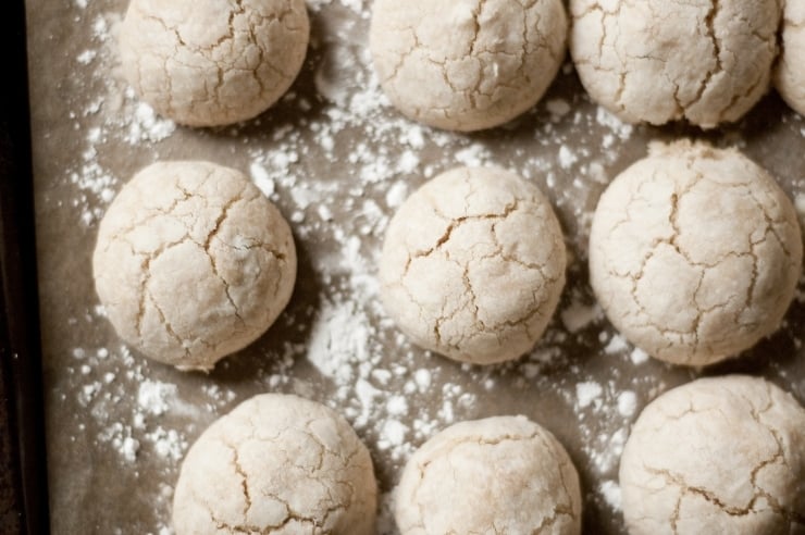 Mexican Wedding Cookies, Russian Tea Cakes, Polvorones- whatever you know them as, these delicate cookies are perfect for any occasion. | sophisticatedgourmet.com