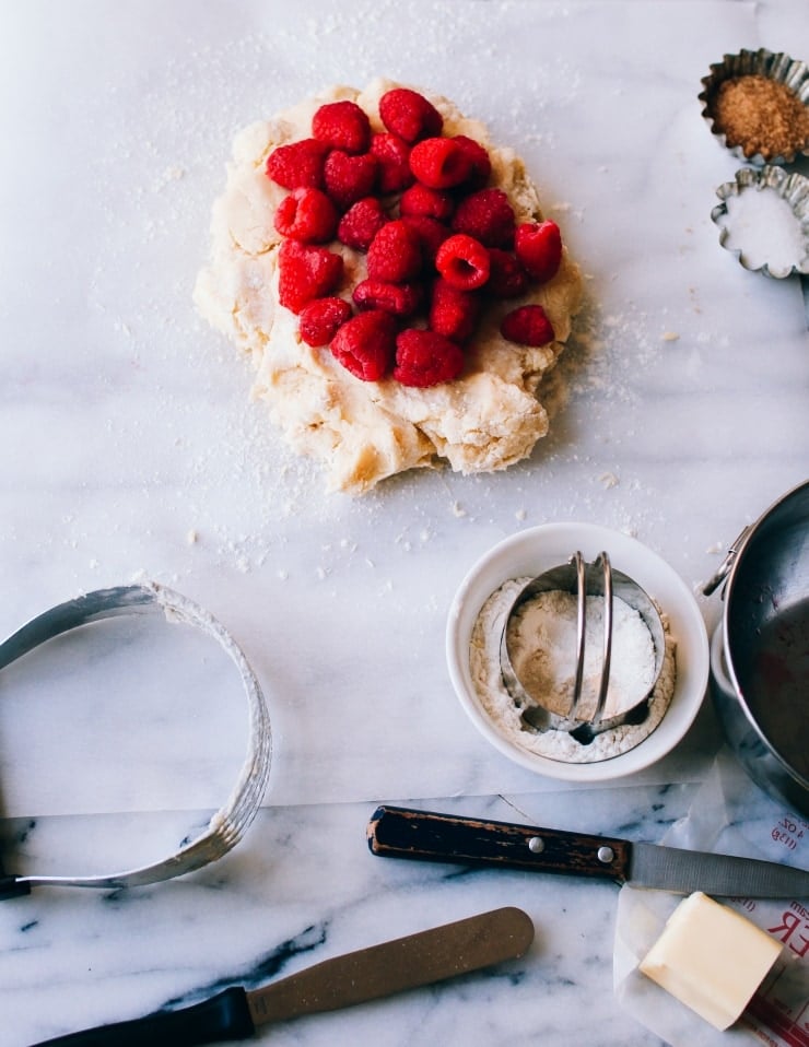 Raspberry scone recipe dough | sophisticatedgourmet.com