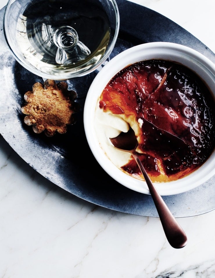An easy and innovative take on a classic French Crème Brûlée. Get that crispy top without a torch! | sophisticatedgourmet.com