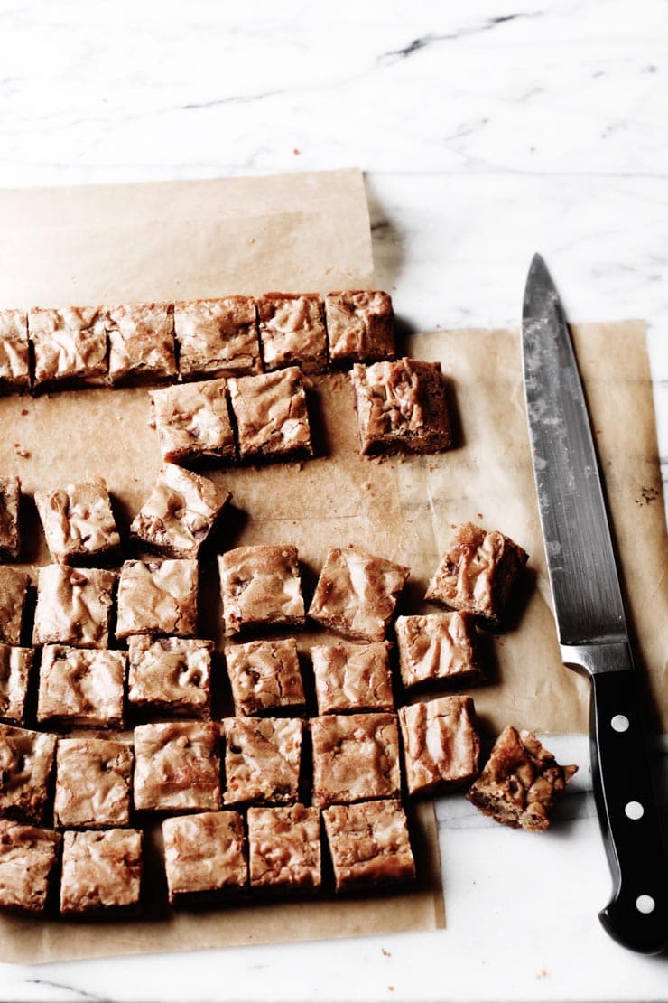 The most irresistible butterscotch-flavored blondies you'll ever make. All you need is one pan and basic pantry ingredients. | sophisticatedgourmet.com