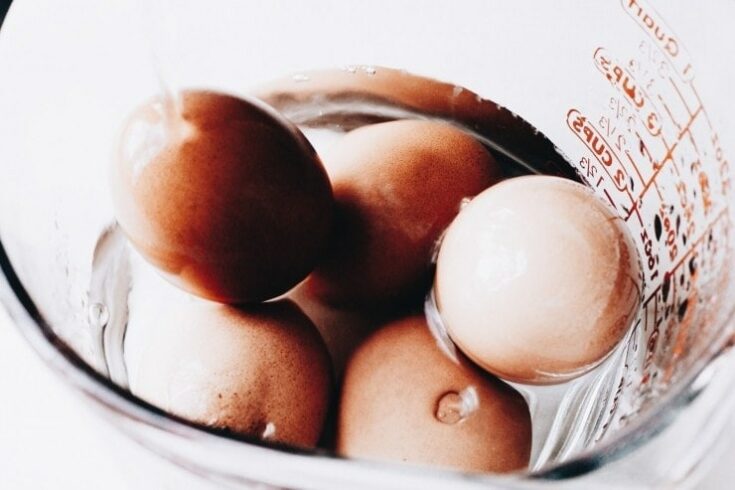 How to Quickly Bring Eggs to Room Temperature