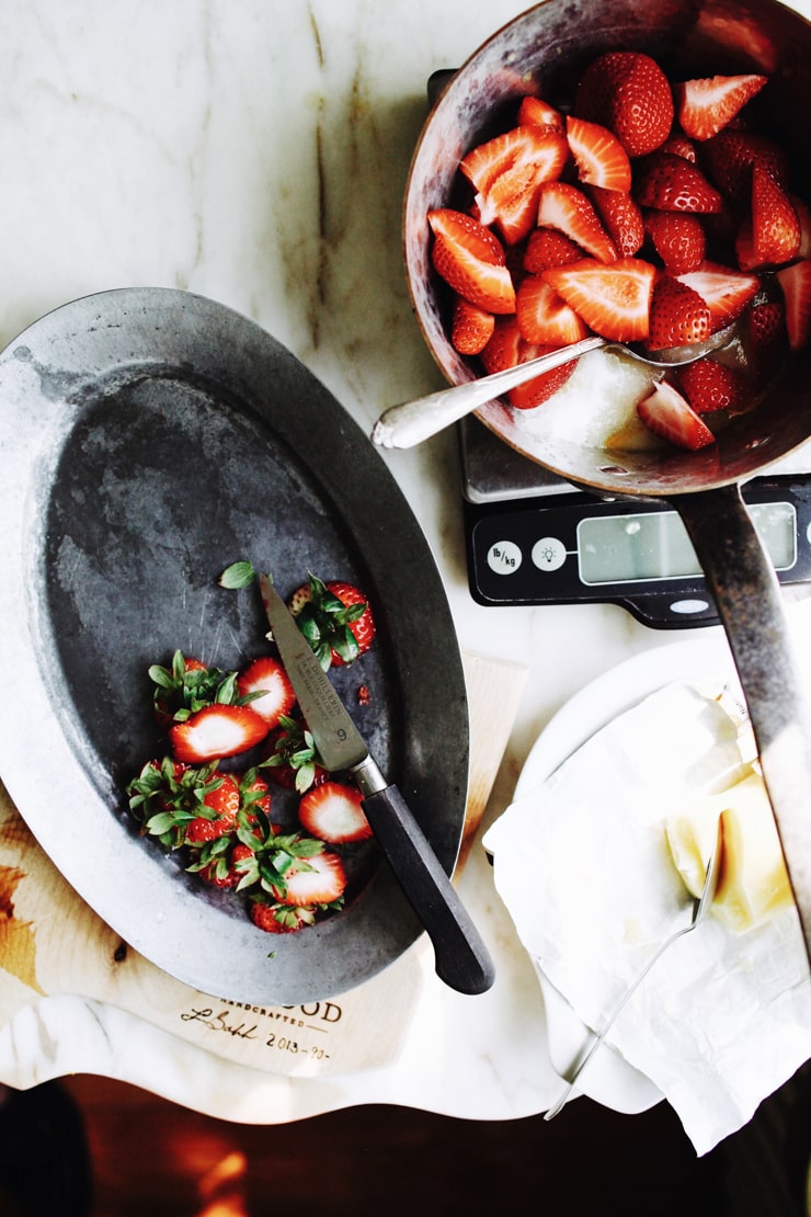 Cut strawberries with sugar