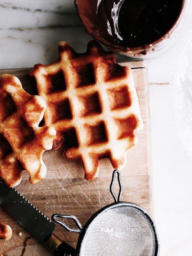 Waffles and nutella