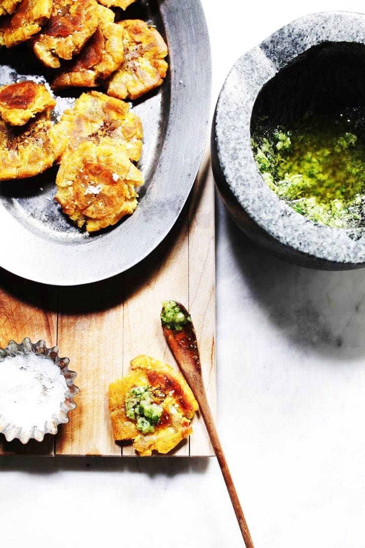 Tostones With Cilantro Garlic Sauce